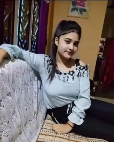 Call Girls Service in Naroli